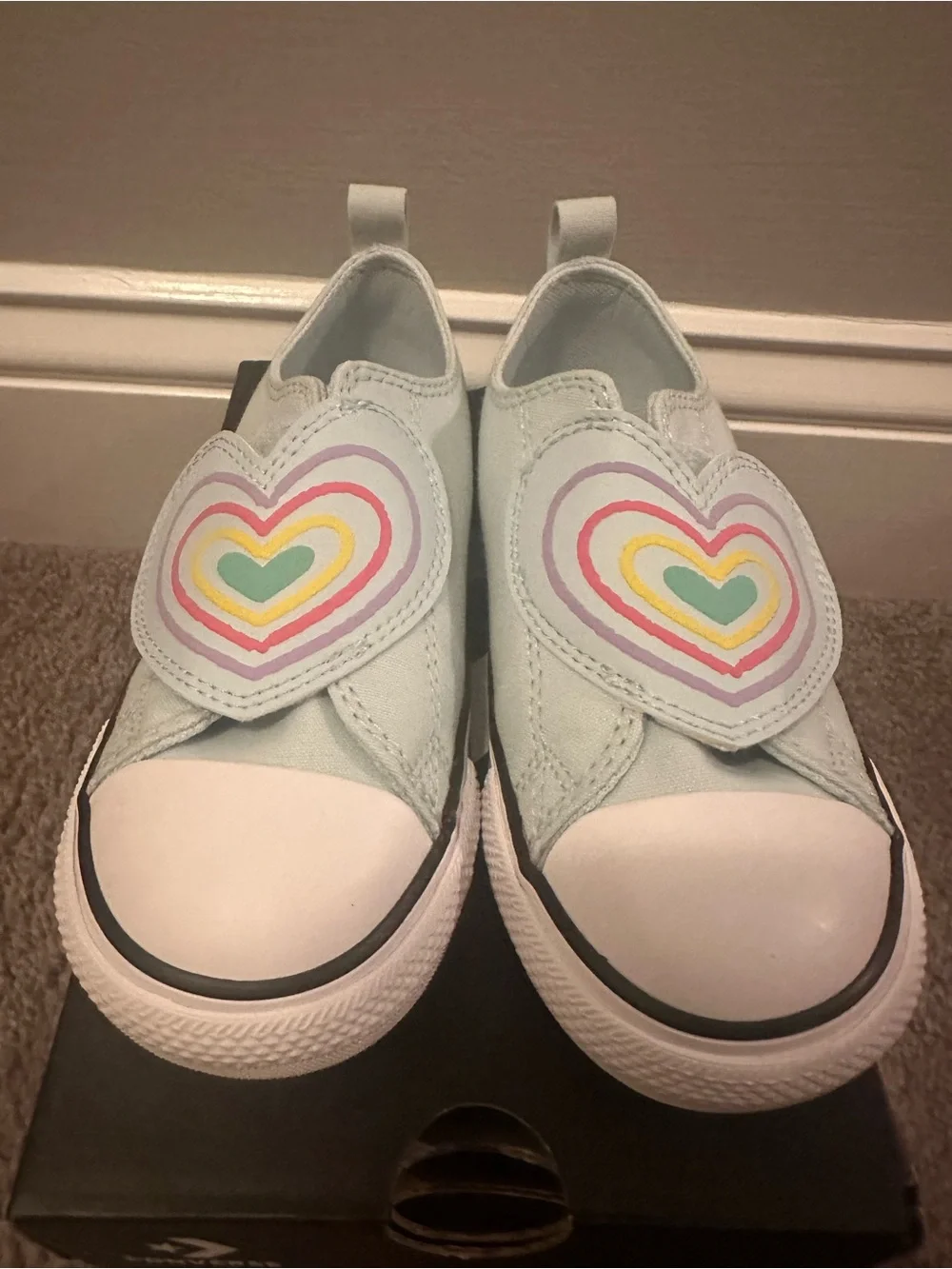 Brand new girls Converse Kids winter slay Mint Slip-On sneakers size 10